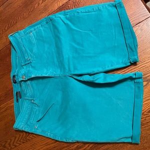 NYDJ Bermuda length shorts 18W